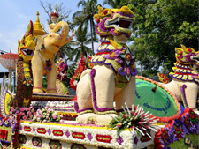 Фестиваль цветов Chiang Mai Flower Festival