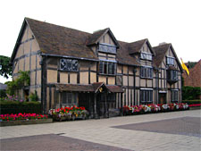 Дом Шекспира в городе Стратфорд